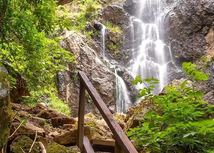 St Mariya Magdalena 2*